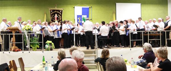  Tiefenbacher Kirchenchor feierte Vierzigjähriges 